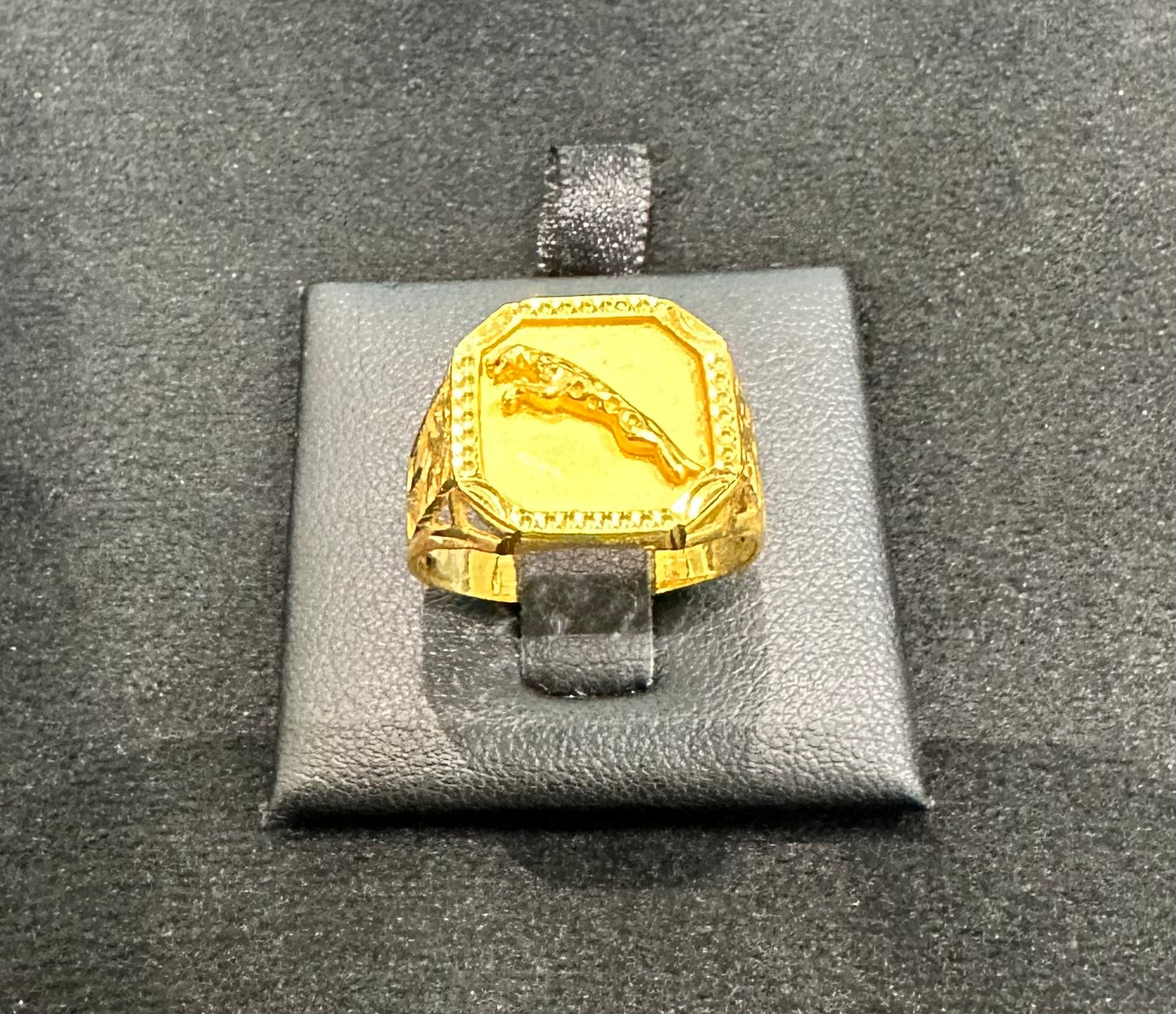 Men’s Jaguar Ring
